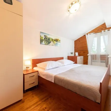 House Anteana
