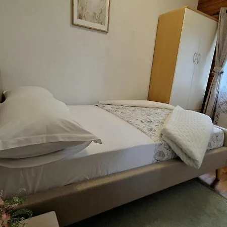 House Anteana * Vrlika
